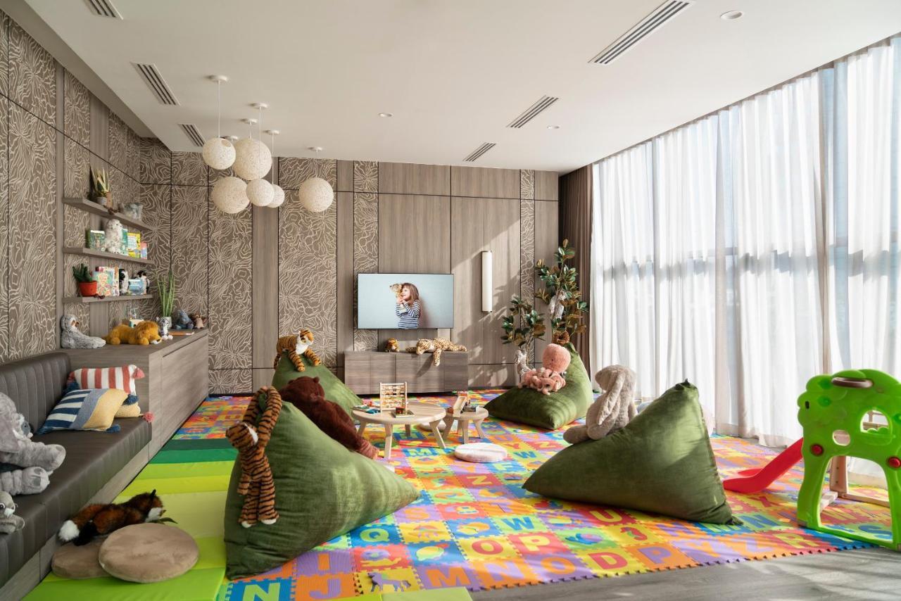 Готель Ascott Embassy Sathorn Бангкок Екстер'єр фото A nursery in a hotel